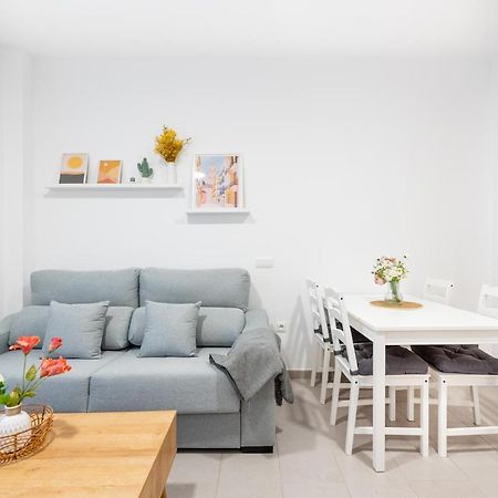 Wintowinrentals Superb New-Look Apartment Малага Экстерьер фото