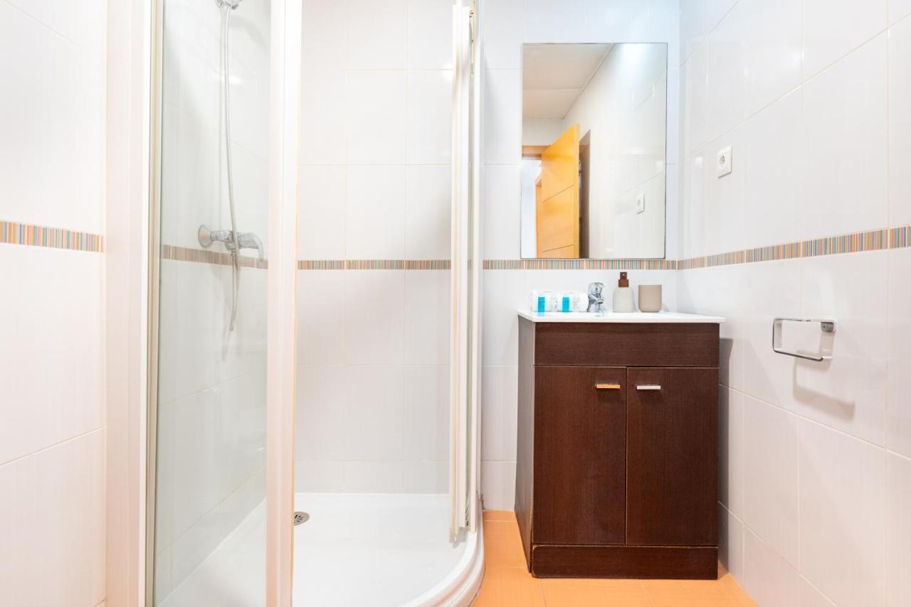 Wintowinrentals Superb New-Look Apartment Малага Экстерьер фото