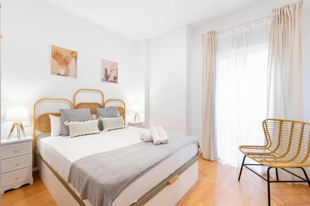 Wintowinrentals Superb New-Look Apartment Малага Экстерьер фото